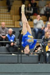 191102-2BL3WK-GH1670