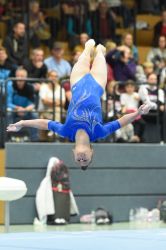 191102-2BL3WK-GH1709